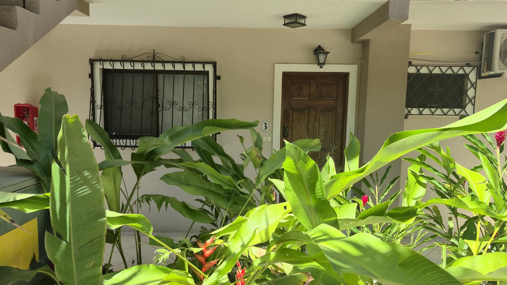 Ocean-View Ground Floor Condo | Sunset Hill #3: Long-Term Rental in Tamarindo