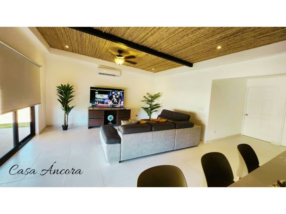 Fully Furnished 4-Bedroom Home with Pool in Gated Community — 15 Min from Tamarindo