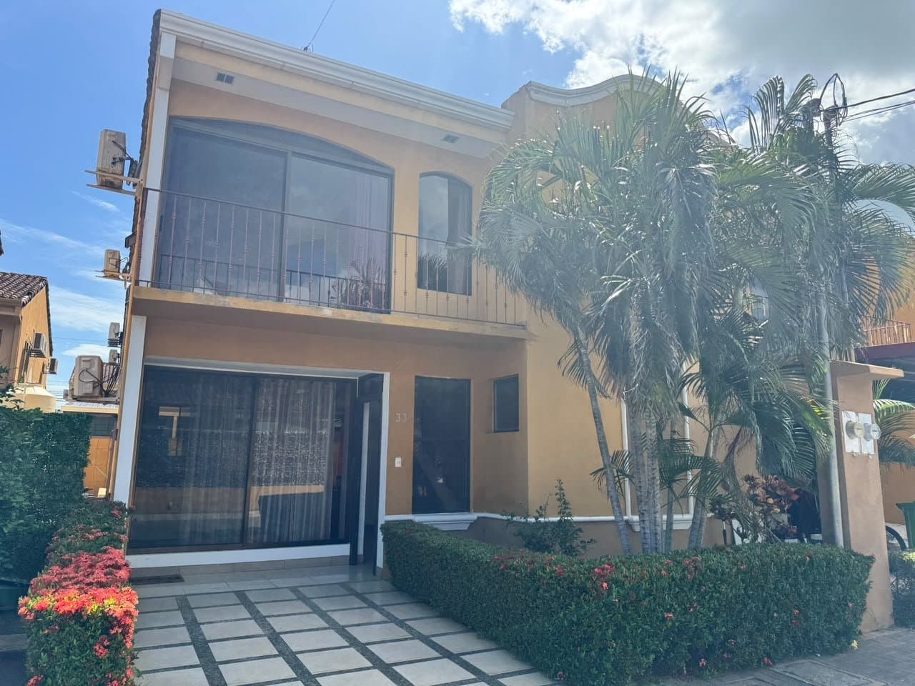 Casa en Alquiler · Condominio Prados del Río · Comunidad Carrillo
