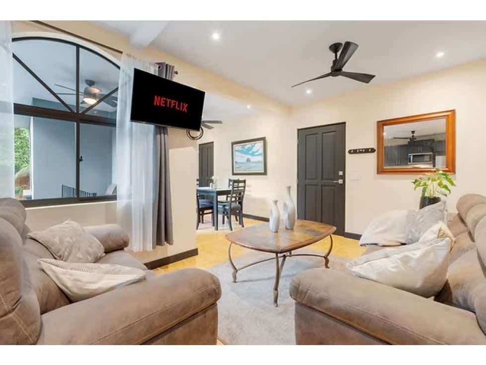 Modern 2BR Home Steps from the Beach #3, Brasilito, Guanacaste