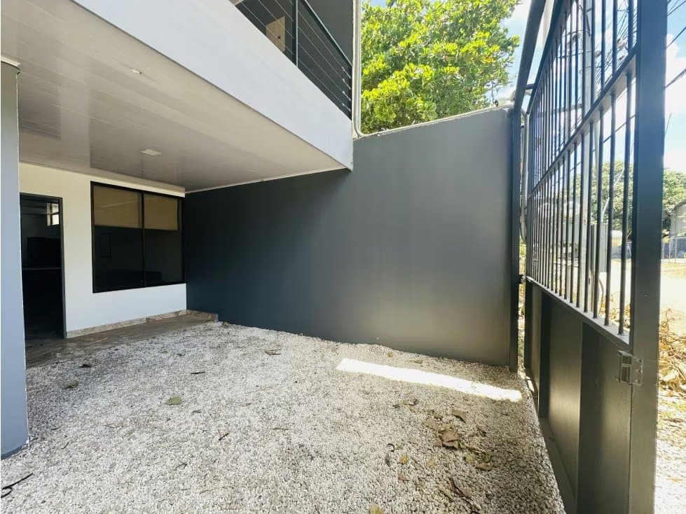 Casa 3 bedrooms | Huacas 10 minutes from the beach